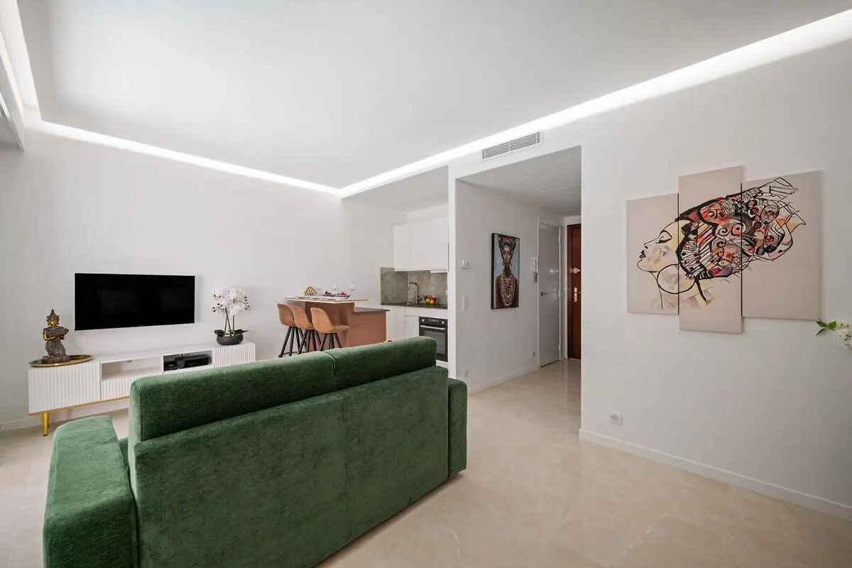 Amazonico- Proche Centre - Clim - Plage Menton Apartment